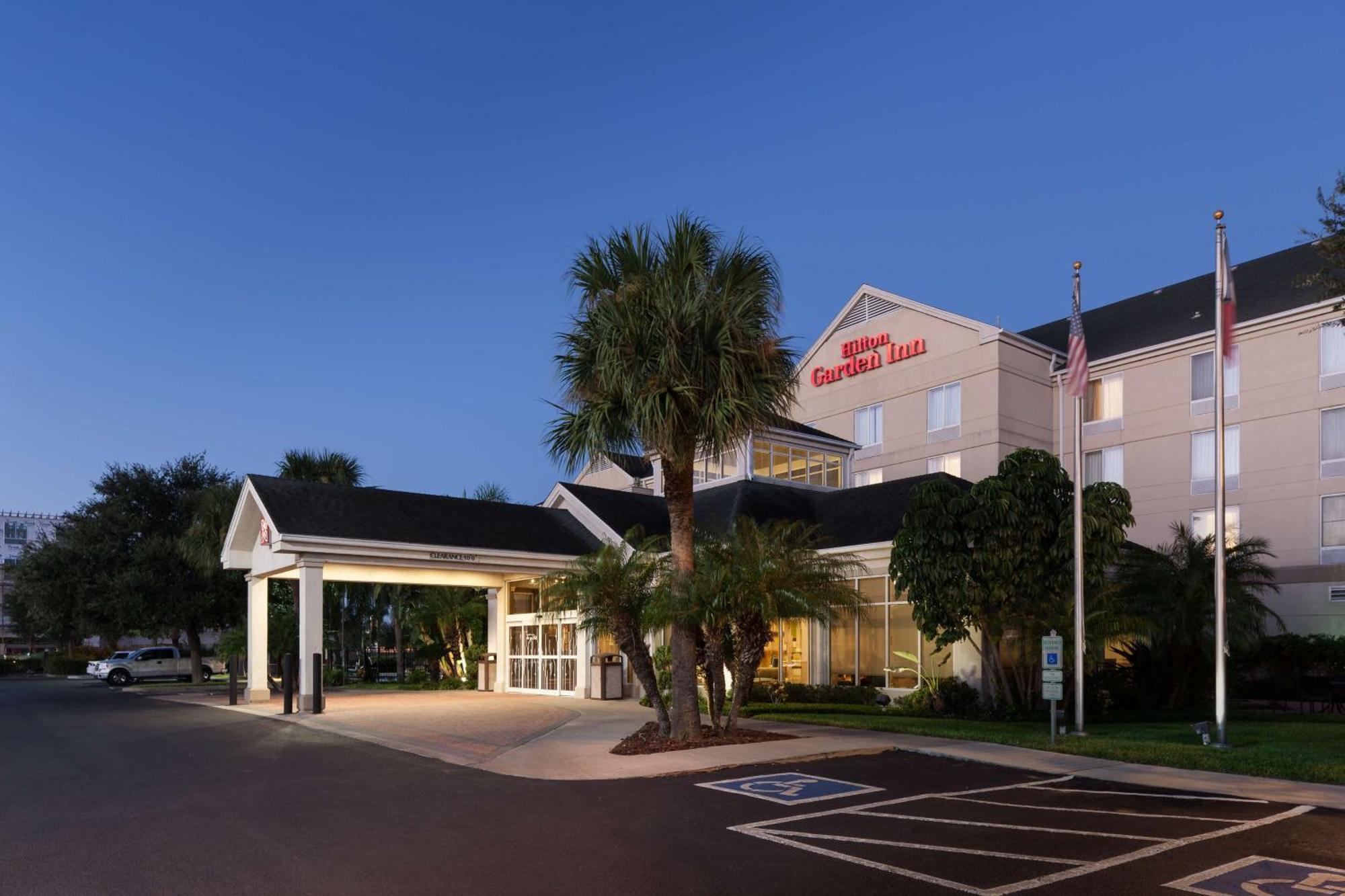 Hilton Garden Inn McAllen Airport Exterior foto