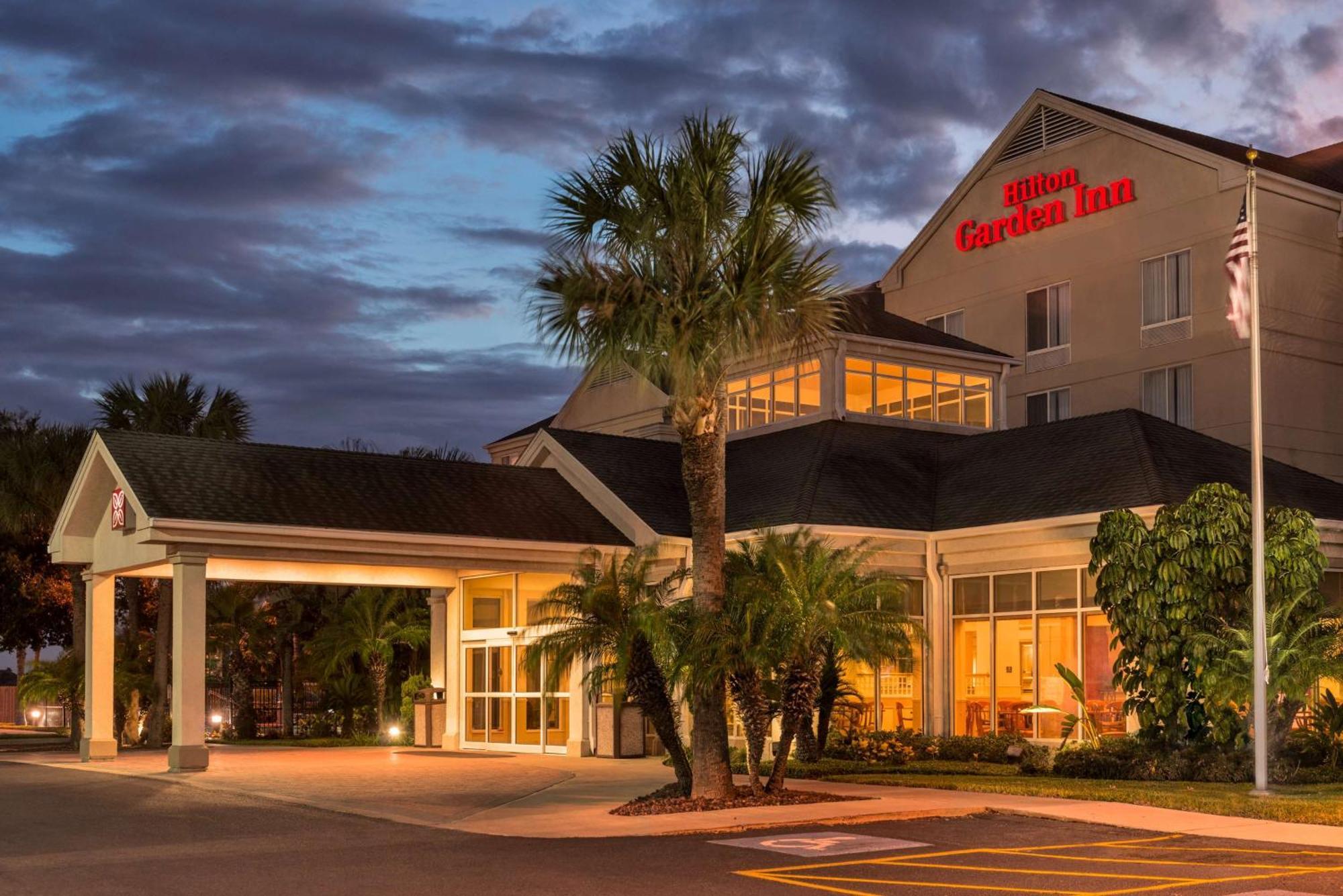 Hilton Garden Inn McAllen Airport Exterior foto